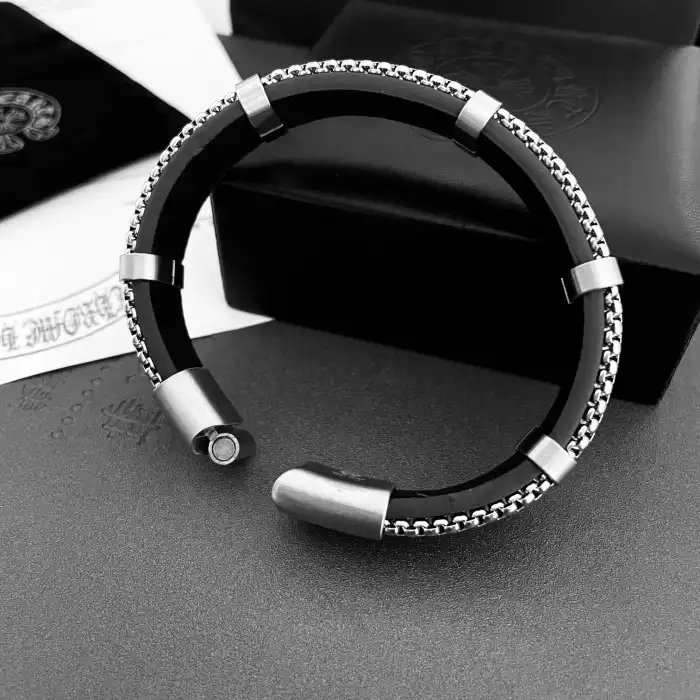 Affordable Chrome He@rts Bracelet 0124