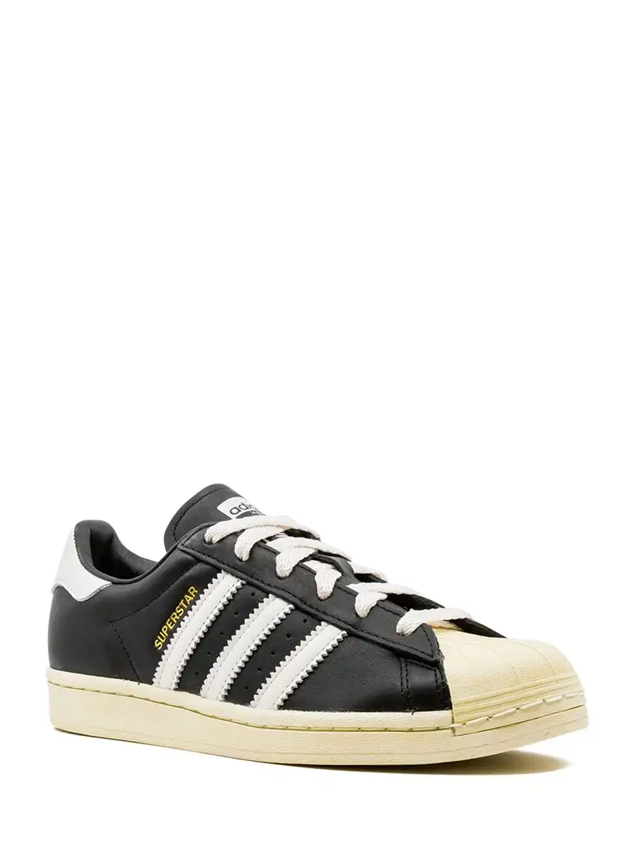 Cheap low-top  sneakers adidas Superstar 0211